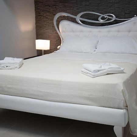 Iitana Luxury Apartment - Fronte Mare Con Vasca Idromassaggio Catania-Fontanarossai nemzetközi repülőtér Kültér fotó