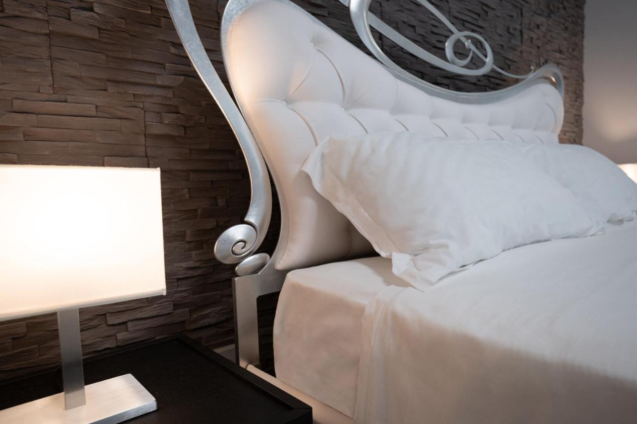 Iitana Luxury Apartment - Fronte Mare Con Vasca Idromassaggio Catania-Fontanarossai nemzetközi repülőtér Kültér fotó