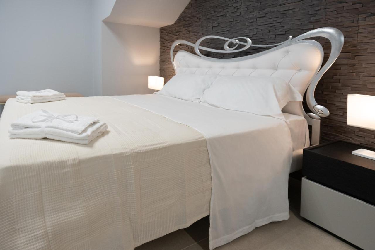 Iitana Luxury Apartment - Fronte Mare Con Vasca Idromassaggio Catania-Fontanarossai nemzetközi repülőtér Kültér fotó