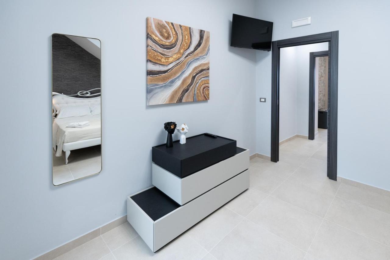 Iitana Luxury Apartment - Fronte Mare Con Vasca Idromassaggio Catania-Fontanarossai nemzetközi repülőtér Kültér fotó