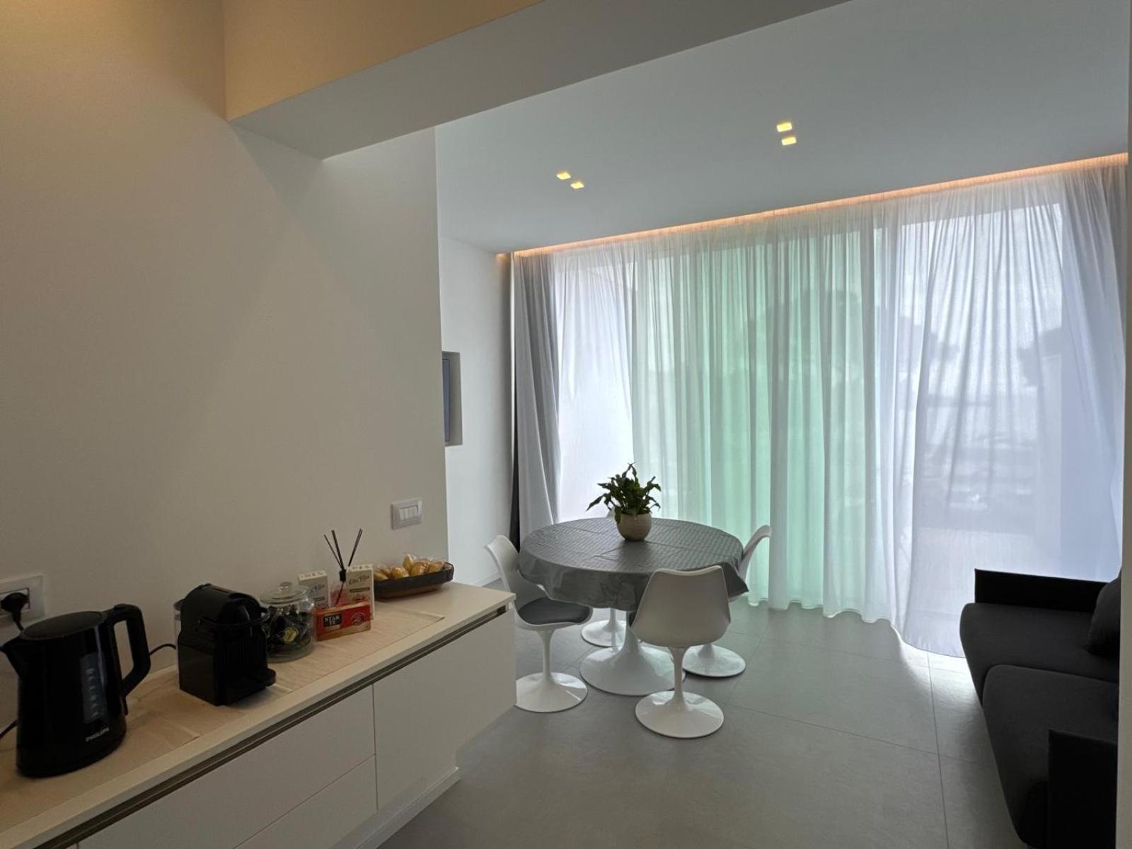 Iitana Luxury Apartment - Fronte Mare Con Vasca Idromassaggio Catania-Fontanarossai nemzetközi repülőtér Kültér fotó