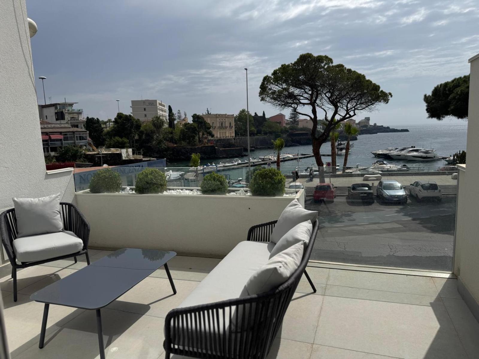 Iitana Luxury Apartment - Fronte Mare Con Vasca Idromassaggio Catania-Fontanarossai nemzetközi repülőtér Kültér fotó